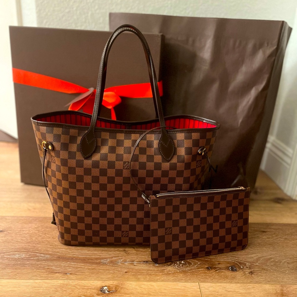 Louis Vuitton Neverfull MM